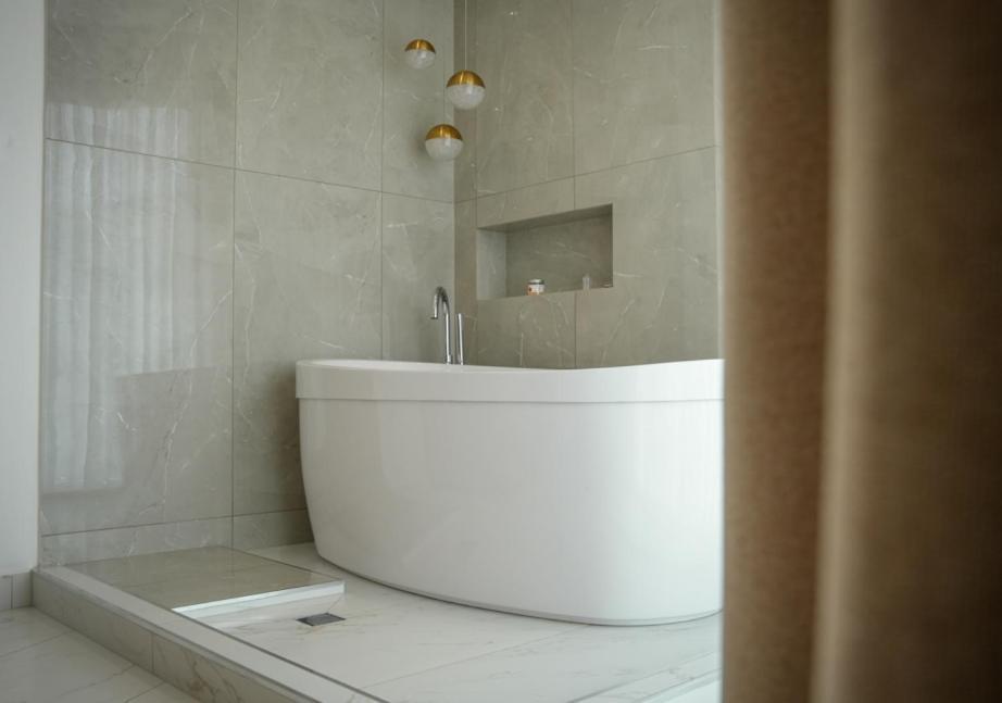 Noea Hotel Pinas Dış mekan fotoğraf